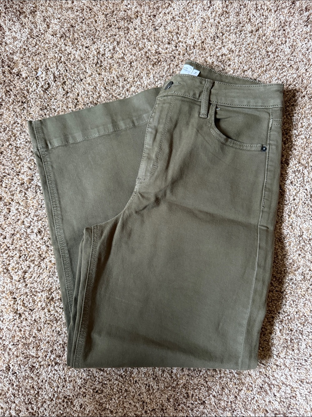 Carly Jean Mer Olive Jeans - Picture 2 of 4